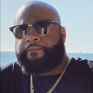 Meet your Posher, Jeffrey